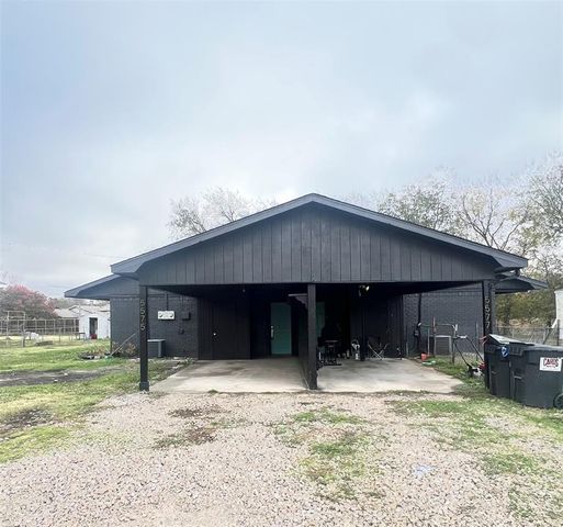 $309,900 | 5575 County Road 980