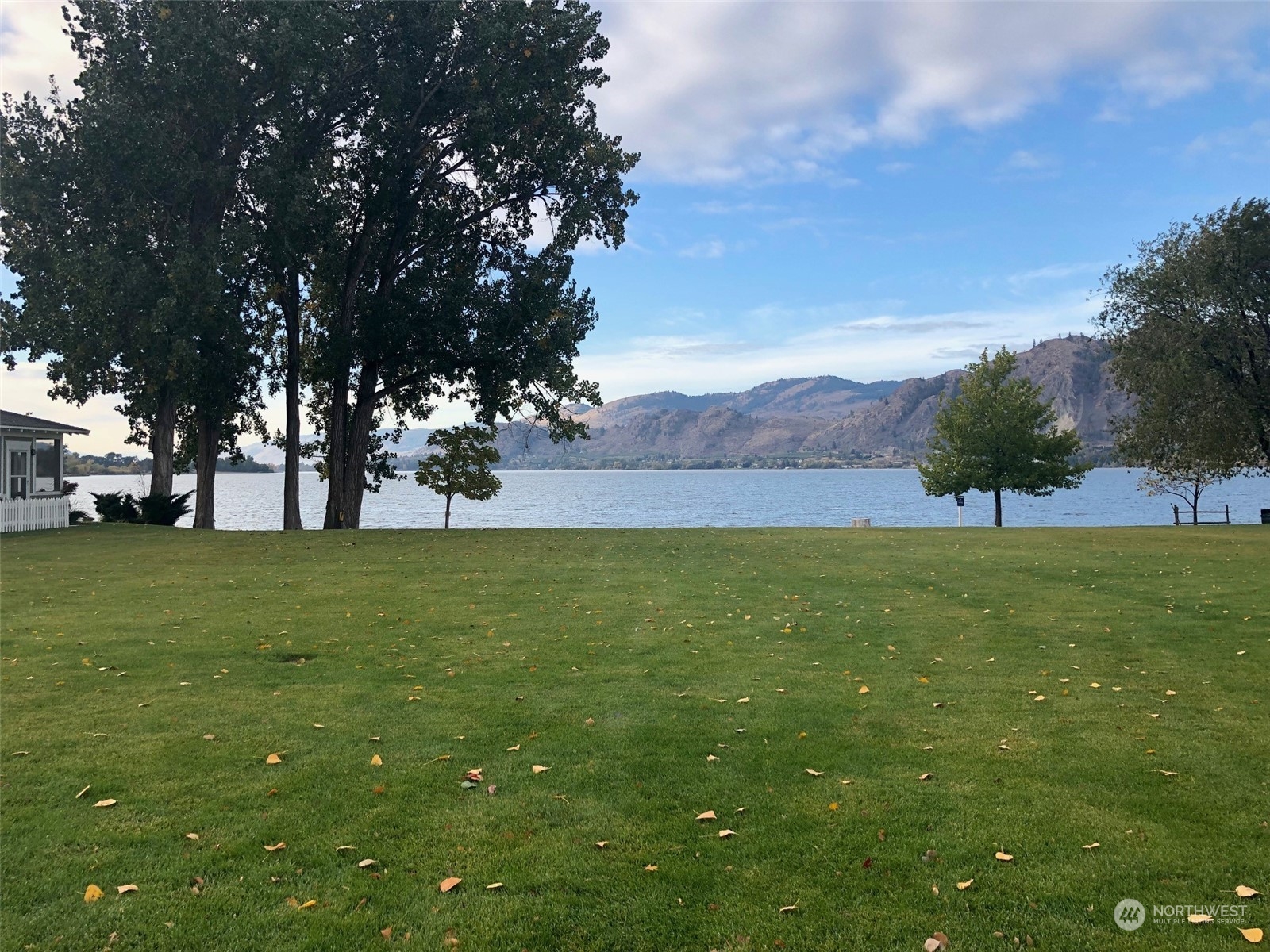 a view of outdoor space with mountain view