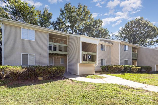 $149,500 | 1602 Eagles Place, Unit J103 | Rock Hill