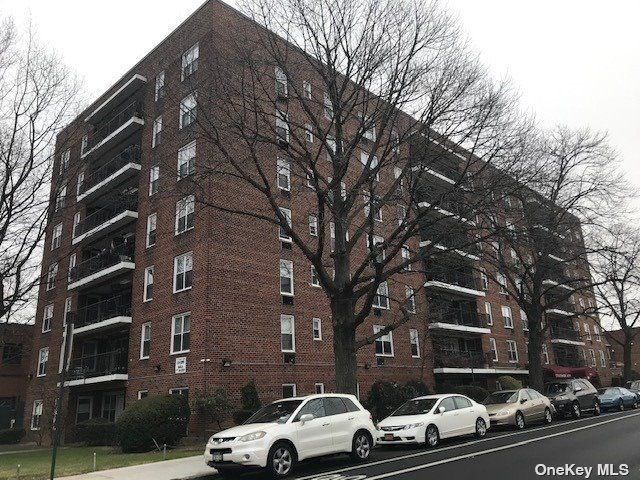 $1,700 | 34-43 60th Street, Unit 5K | Woodside