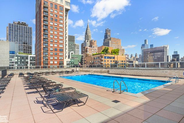 $4,150 | 300 East 40th Street, Unit 12P | Murray Hill