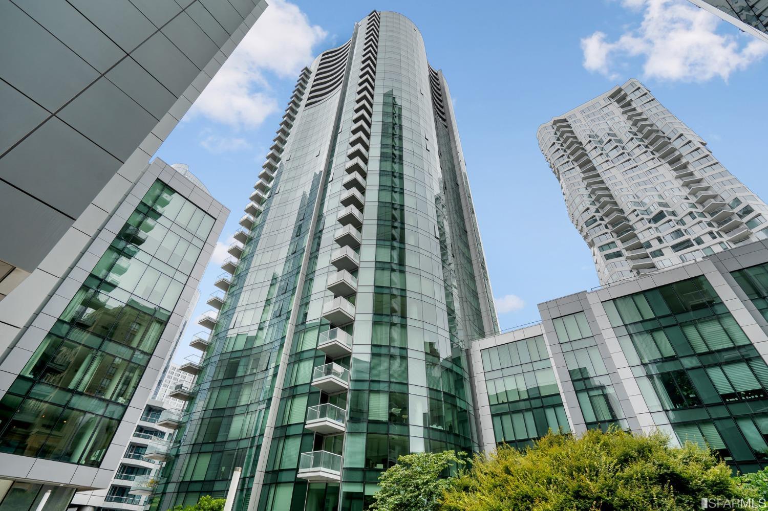 a view of buildings