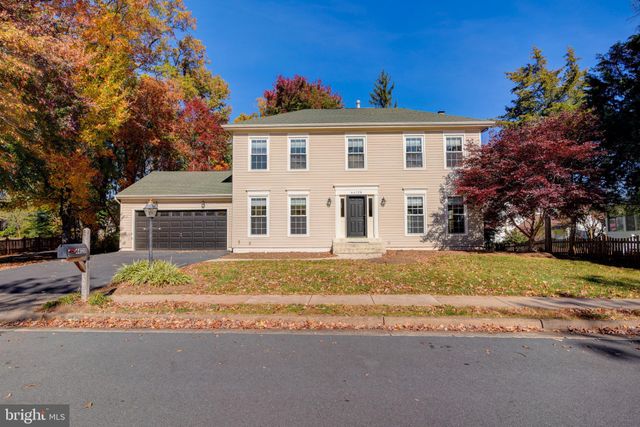 $3,900 | 44128 Bristow Circle | Ashburn Village