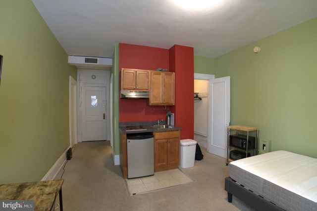 $94,000 | 1324 Locust Street, Unit 817 | Avenue of the Arts South