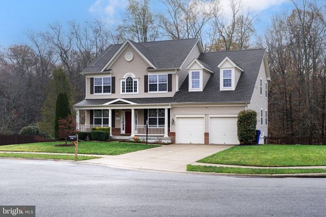 $550,000 | 5243 Pond View Court