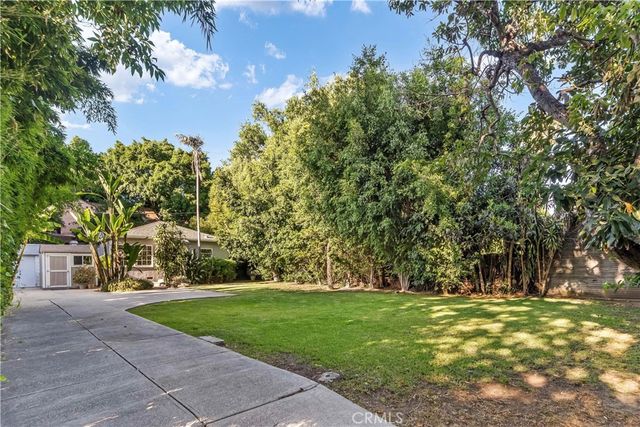 $1,750,000 | 1240 Greenacre Avenue | West Hollywood Vicinity