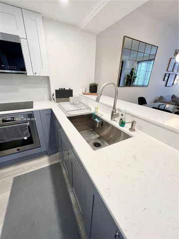 $2,750 | 540 Brickell Key Drive, Unit 312 | Brickell