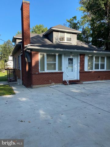 $1,300 | 2108 Thistlebloom Avenue, Unit C | Woodlawn