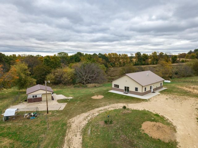 $441,000 | N2216 County Rd G | Summit