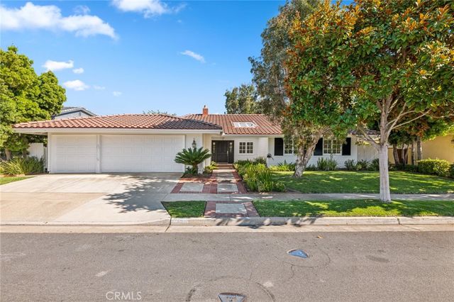 $9,995 | 2820 Lighthouse Lane | Corona del Mar