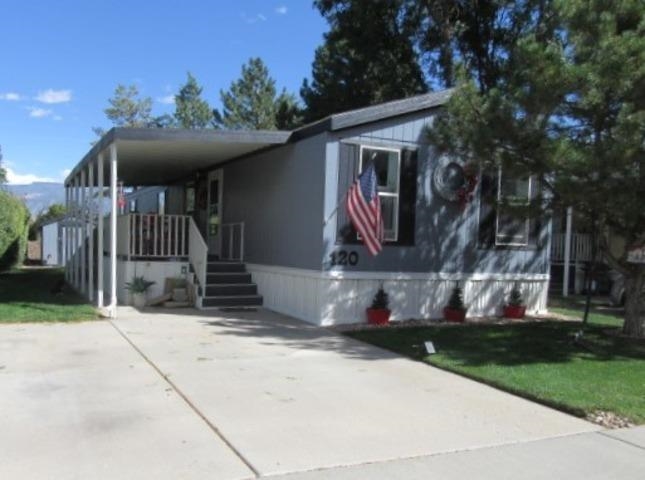 a front view of house with yard