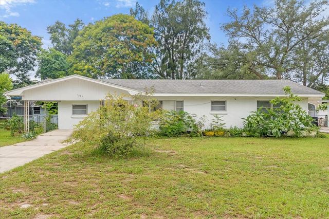 $265,000 | 1865 4th Street Southeast | Cypress Gardens