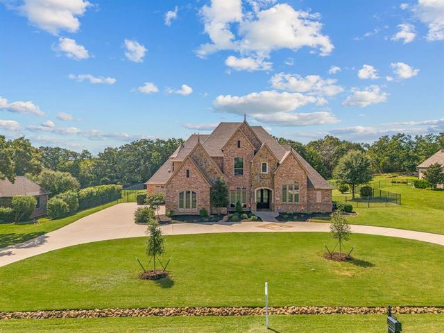 $1,250,000 | 6825 Heritage Oaks Drive | Rendon