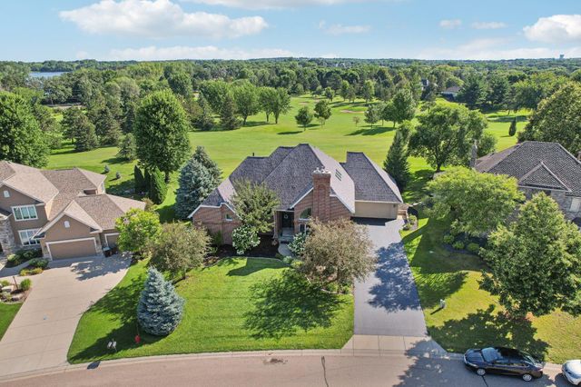 $765,000 | 9490 Wedgewood Drive | Woodbury