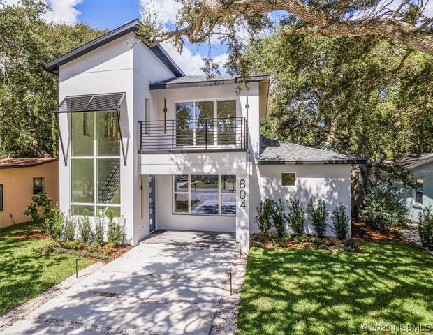 $1,650,000 | 804 East 24th Avenue | Coronado Beach