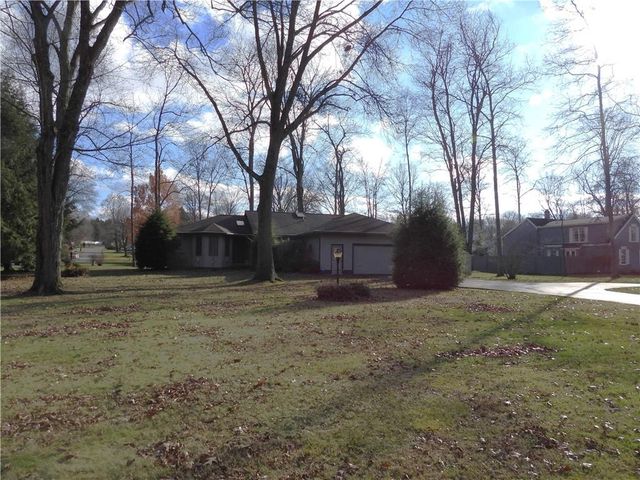 $291,000 | 131 Woodshire Road | Hempfield Township - Mercer County