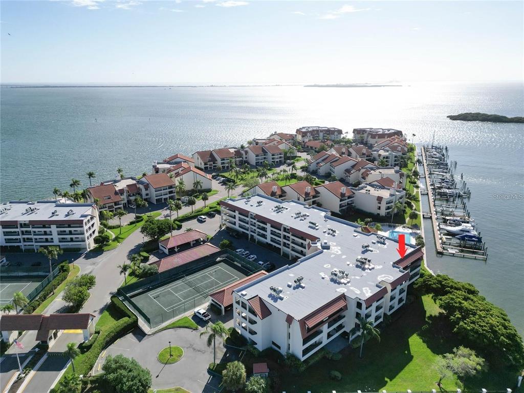 an aerial view of multiple house