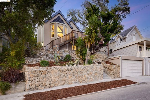 $2,395,000 | 483 Boynton Avenue | Berkeley Hills