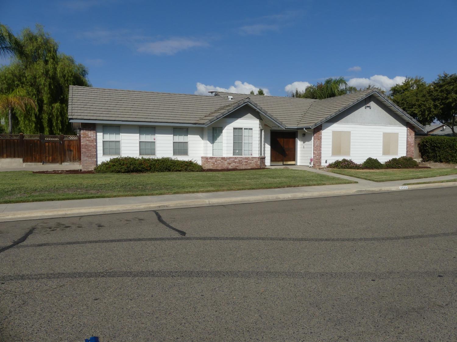 a view of house and outdoor space