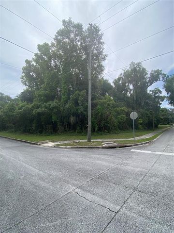 $30,000 | 401 South Kentucky Avenue | DeLand