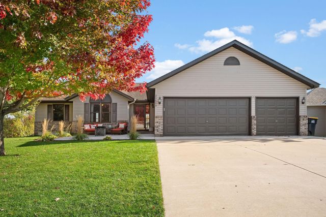 $519,000 | 20604 Jasmine Path | Lakeville