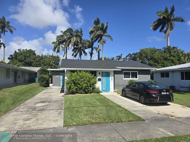 $720,000 | 115 Southeast 2nd Street | Dania Beach