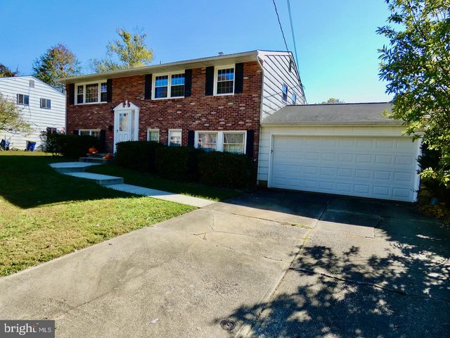 $369,900 | 921 Rahway Drive | West Newark