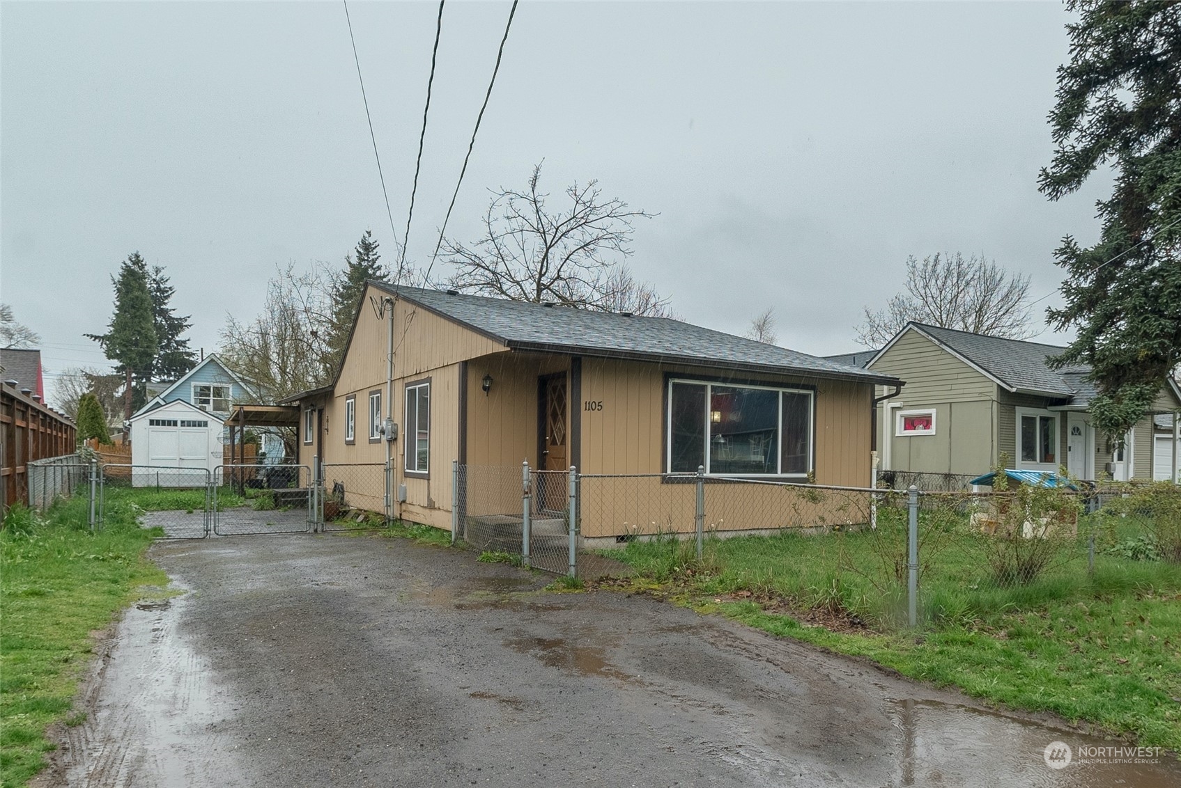 front view of house with a yard