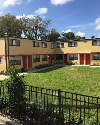 $1,095 | 706 South Doctor Martin Luther King Junior Boulevard, Unit 7 | Daytona Beach