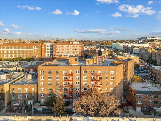 $425,000 | 47-37 45th Street, Unit 5L | Sunnyside