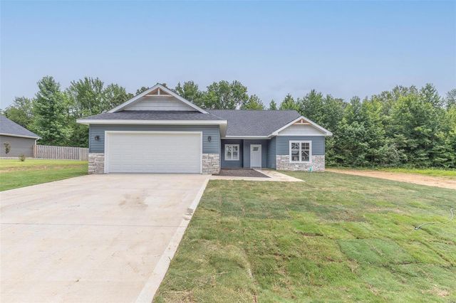 $283,000 | 267 Berkshire Drive | Poplar Bluff Township - Butler County