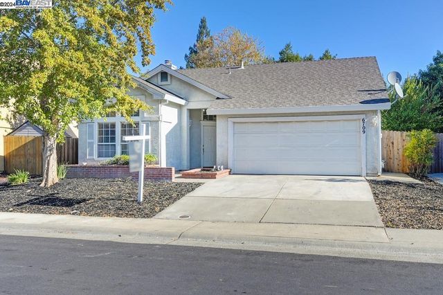 $465,000 | 6709 Storia Way | Laguna