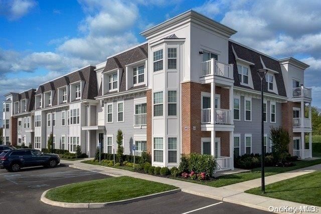 $2,145 | 75-106 Circle Drive, Unit 75106 | Central Islip