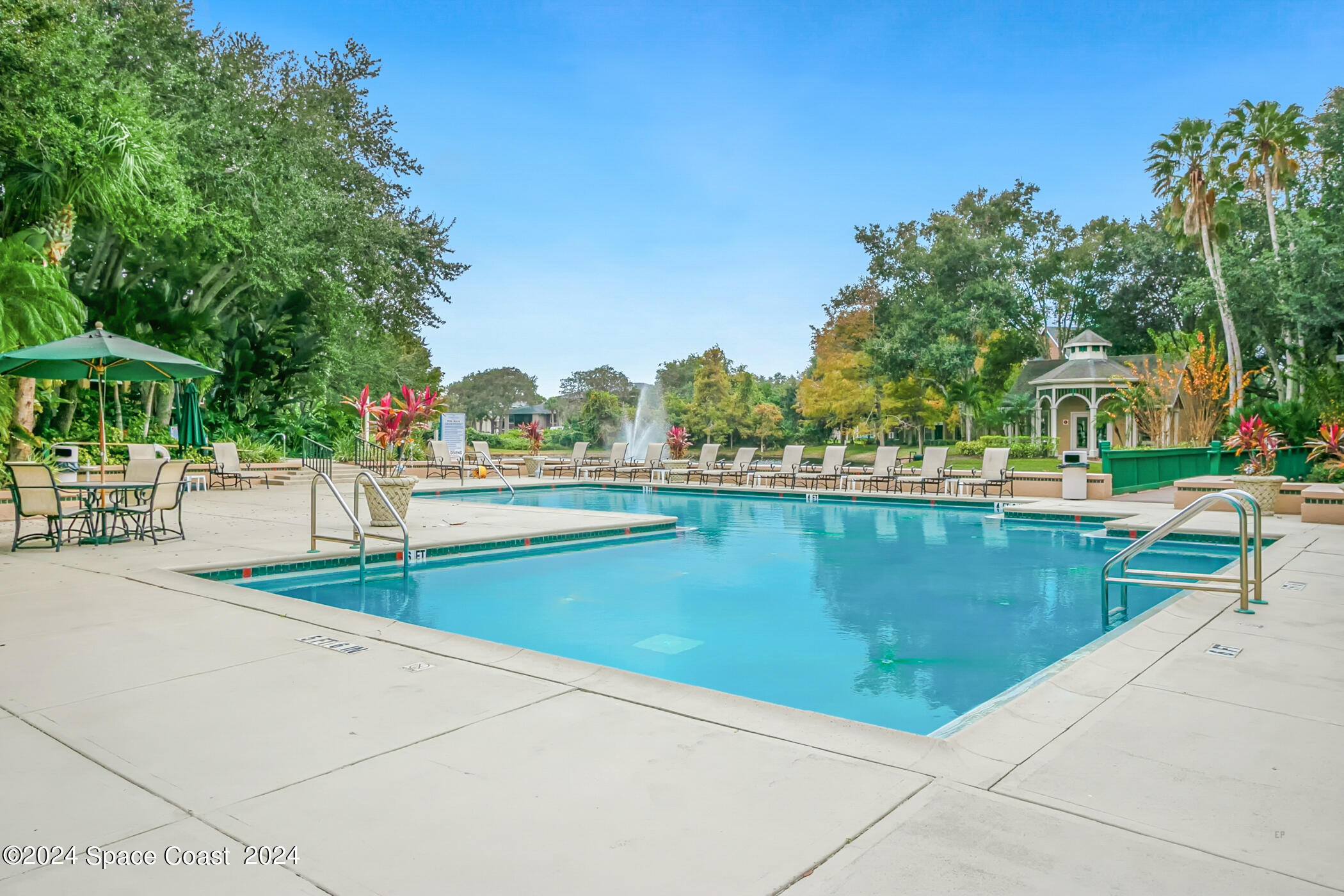 Resort Style Pool