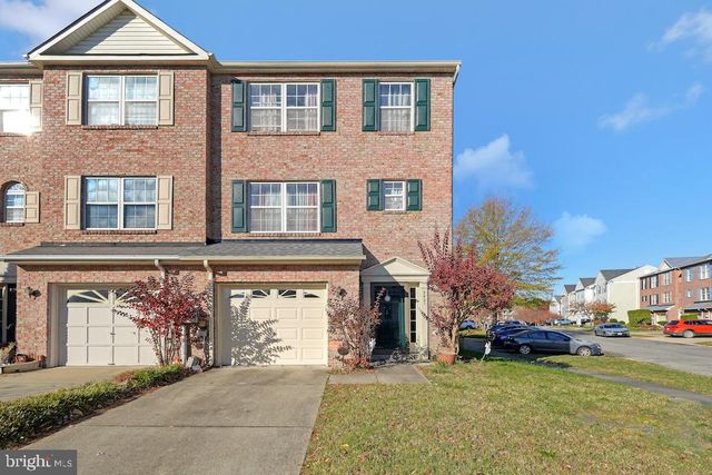 $375,000 | 3421 Fordington Place | St. Charles