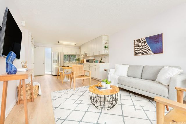 $495,000 | 1617 Ke’eaumoku Street, Unit 203 | Makiki