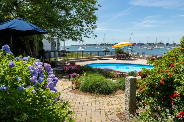 $2,749,000 | 158 Pearl Street | Groton