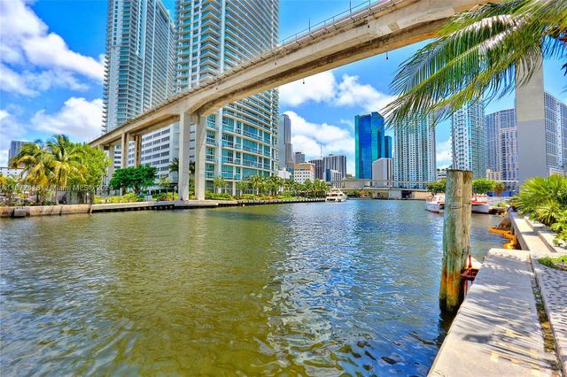 $350,000 | 690 Southwest 1st Court, Unit 1730 | Brickell