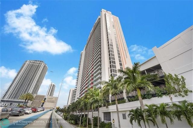 $695,000 | 2600 East Hallandale Beach Boulevard, Unit T3205 | Gateway East