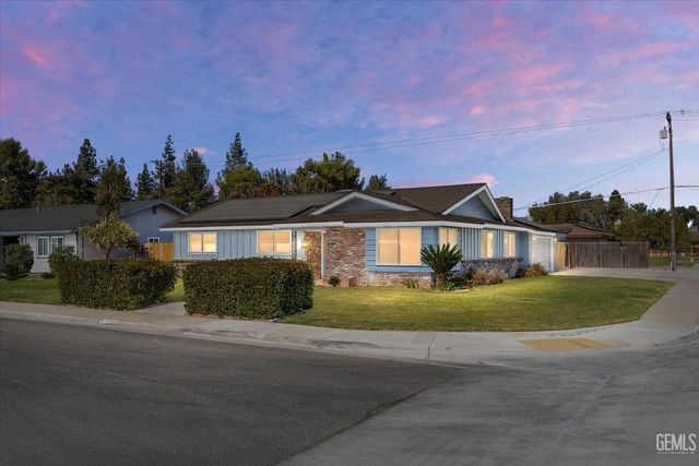 $379,000 | Restricted Address | Southwest Bakersfield