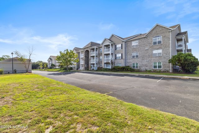 $249,990 | 632 Condo Club Drive, Unit 204 | Federal Point Township - New Hanover County