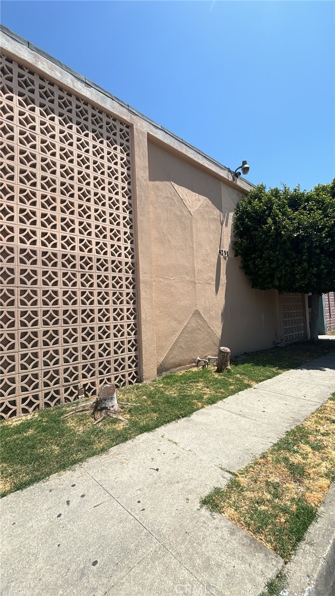 a backyard of a house