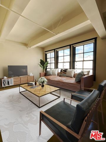 $2,200 | 315 West 5th Street, Unit 502 | Downtown Los Angeles