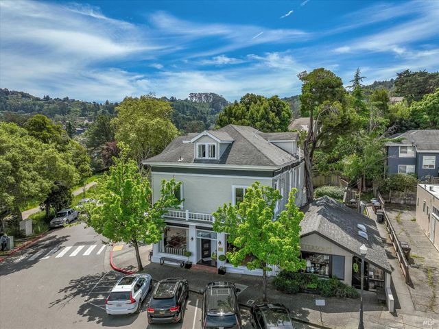 $5,895,000 | 29 1st Street | Corte Madera