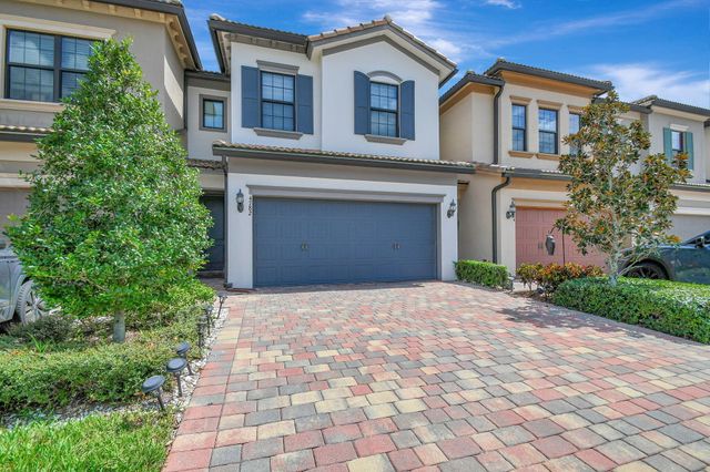 $579,500 | 4782 San Fratello Circle