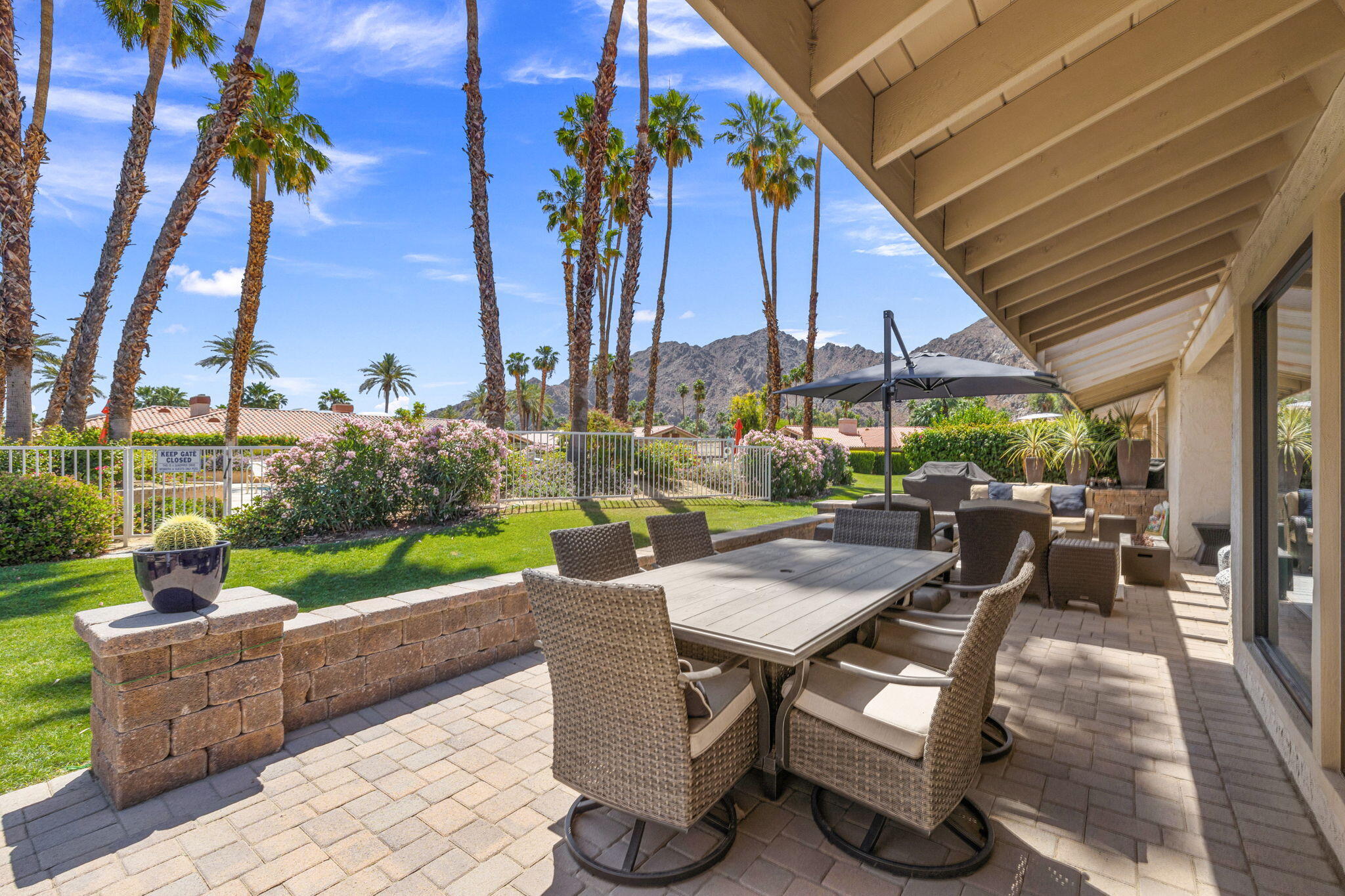 a view of outdoor space yard deck and patio