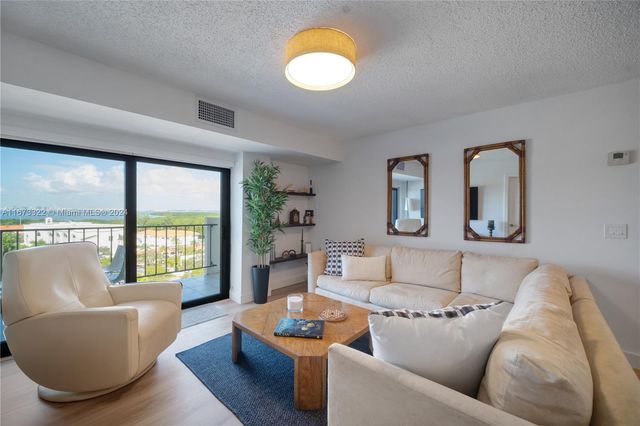 $5,000 | 77 Crandon Boulevard, Unit 10C | Key Biscayne