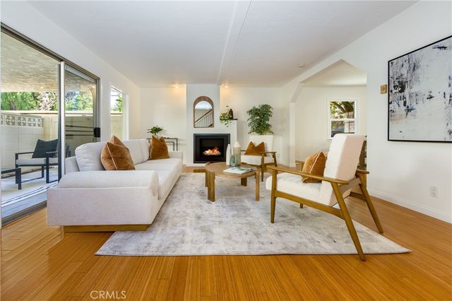 $799,000 | 4944 Cahuenga Boulevard | Toluca Lake