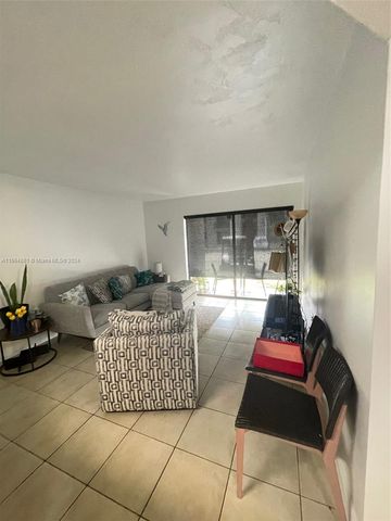 $2,000 | 7160 Northwest 179th Street, Unit 103 | Country Club of Miami