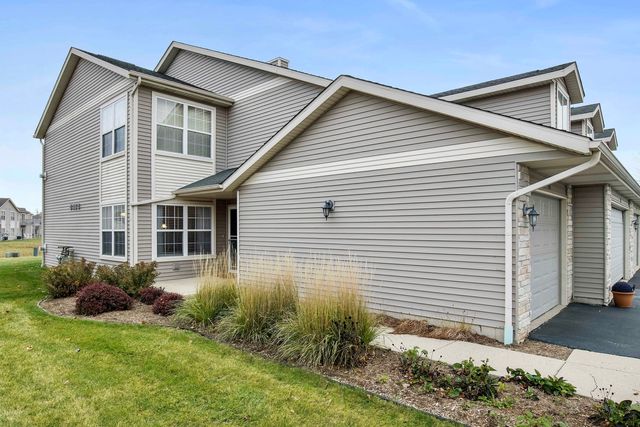 $218,000 | 153 Penny Lane, Unit 153 | Sycamore